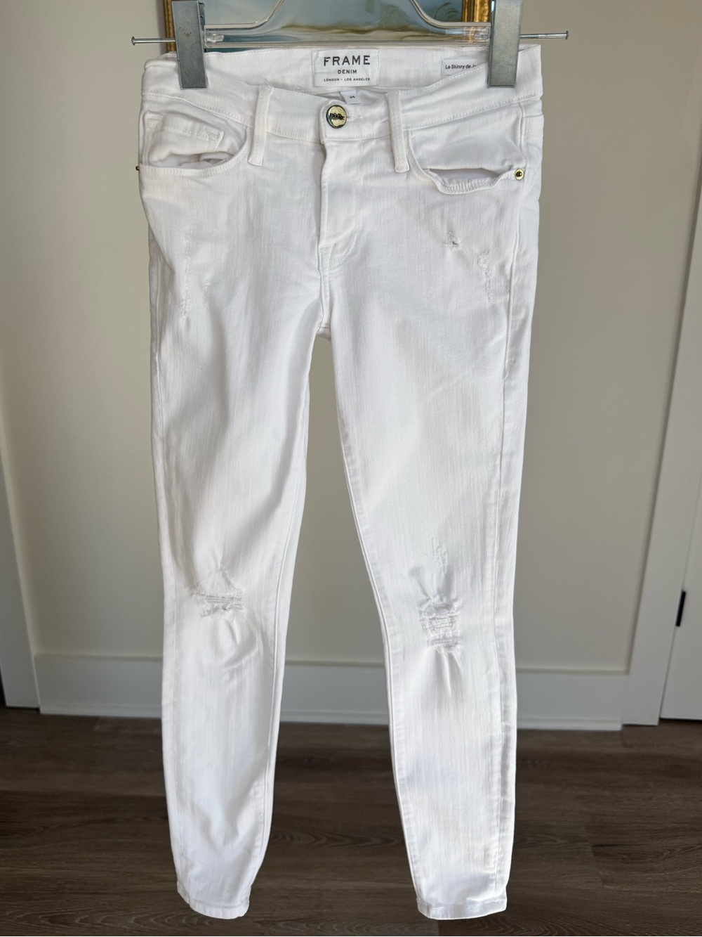 FRAME Le Skinny White Denim Jeans with holes